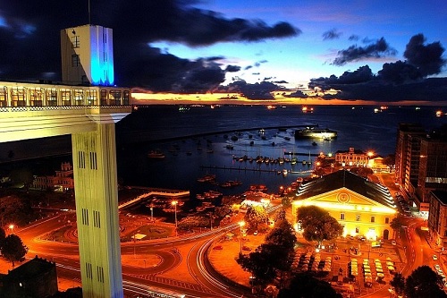 Bahia a Noite: Show e Jantar